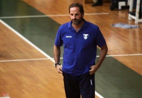 Ethnikos Coach Sakis Moustakidis talks about receiving a red card